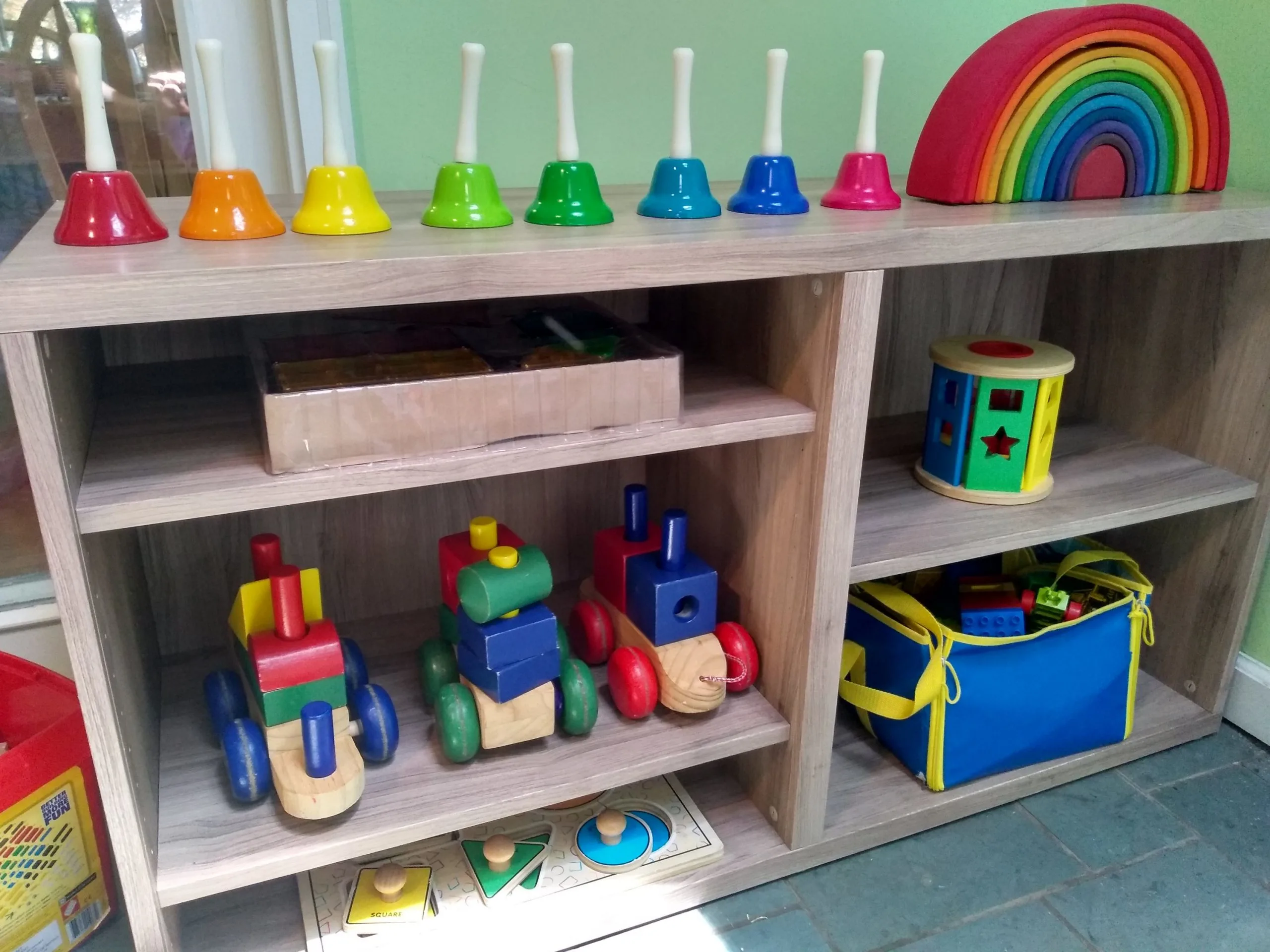 how to organize playroom