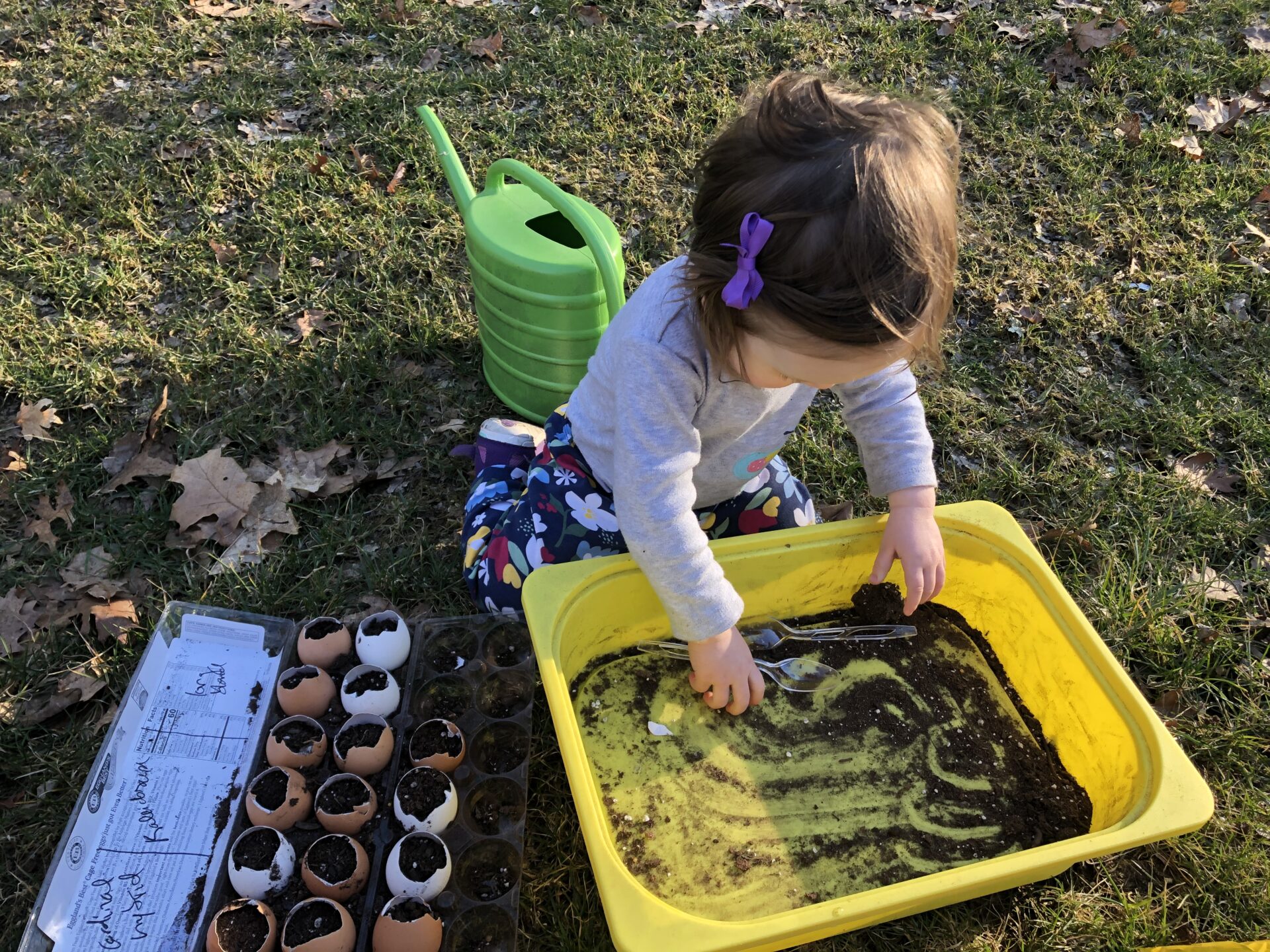 20 Montessori Outdoor Activities for Toddlers and Preschoolers — The 