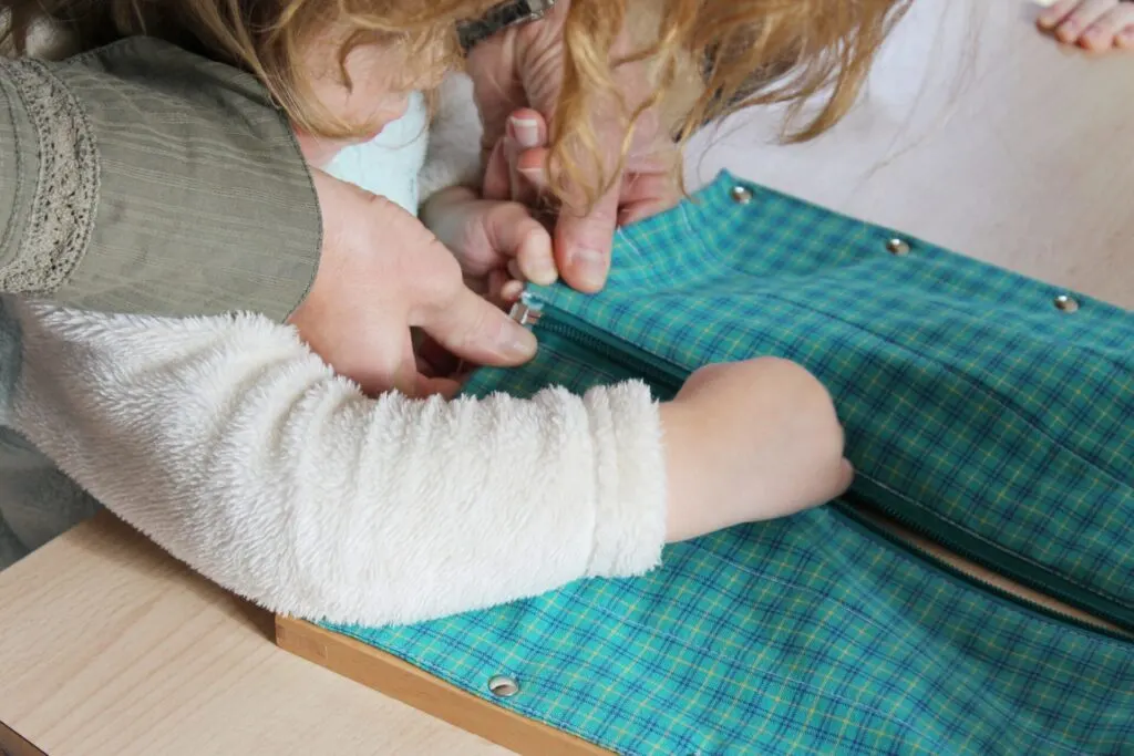 image of the benefits of montessori, practical life skills.
