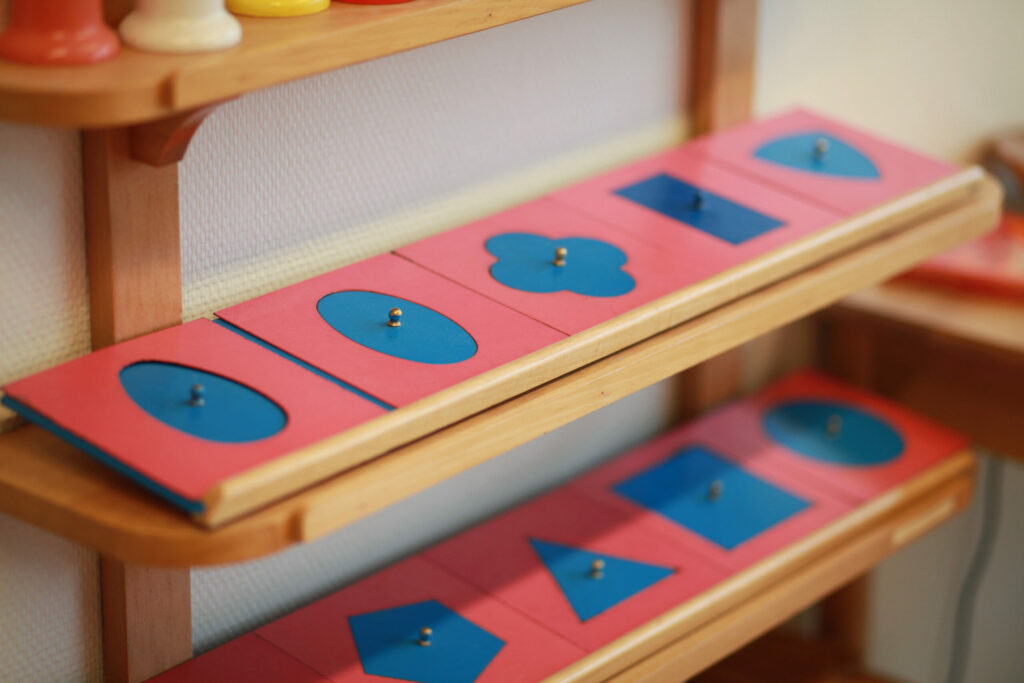 image of the Montessori metal insets.