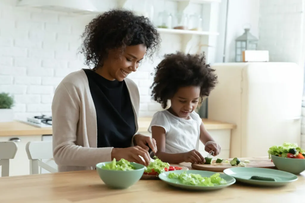 Kids in the Kitchen - Kitchen Safety - Forgetful Momma